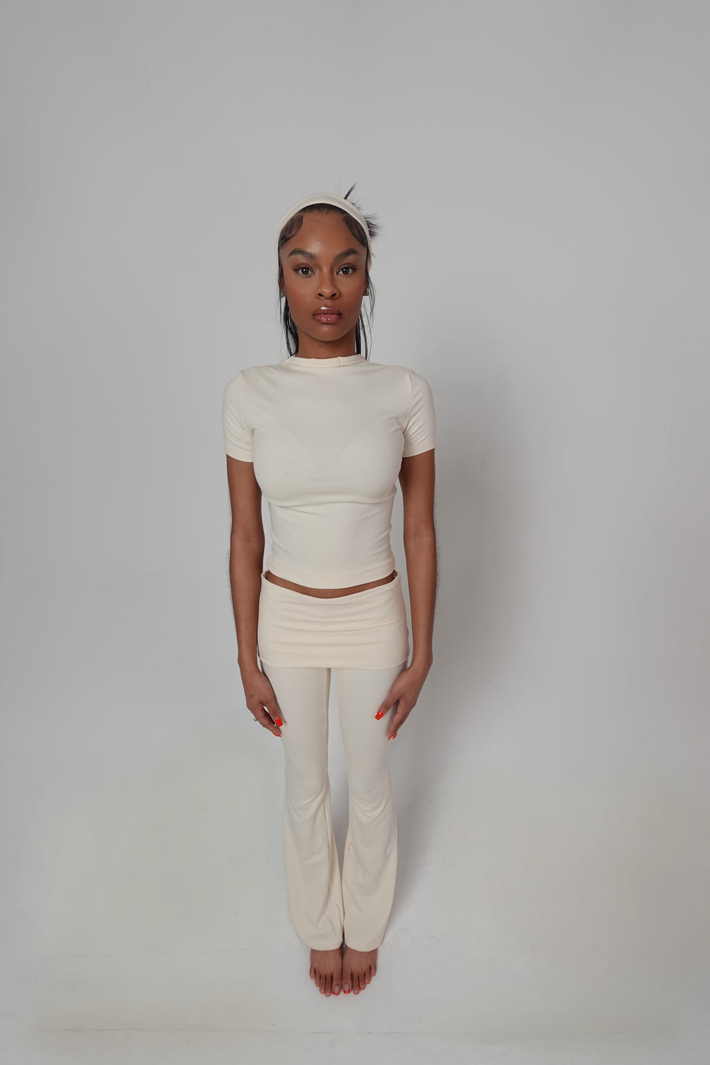 Timid Cream Flare Set